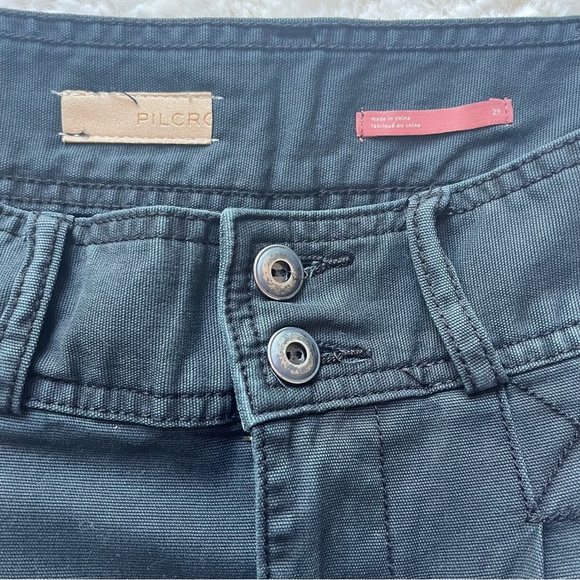 Pilcro Black Pleated Shorts 29 - Picture 5 of 8